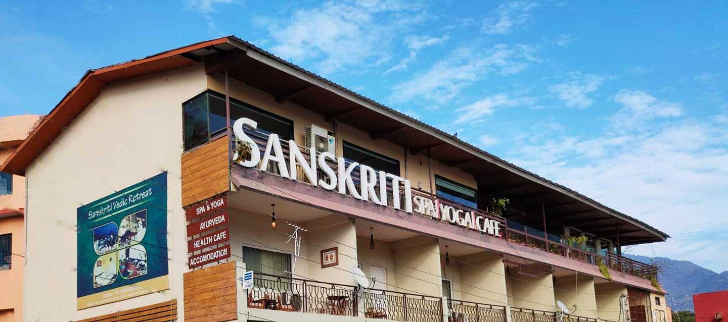 Sanskriti Vedic Retreat Ramjhula Rishikesh